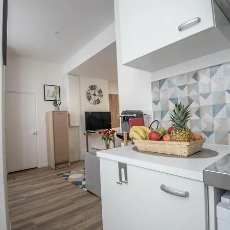 L'Espine Apartment Angers Exterior photo